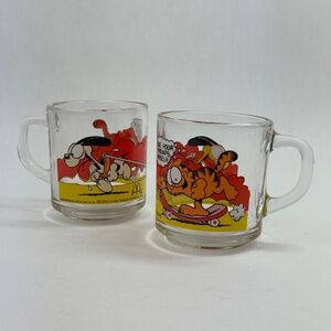Vintage 1978 McDonald’s Garfield & Odie Use Your Friends Wisely Clear Mugs Set/2